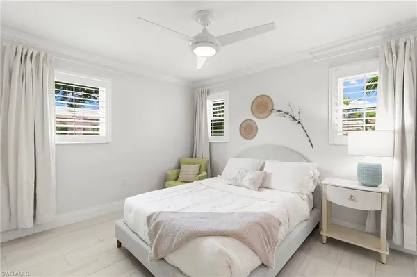 $283,500 | 300 Forest Lakes Boulevard, Unit 112, Naples, FL 34105