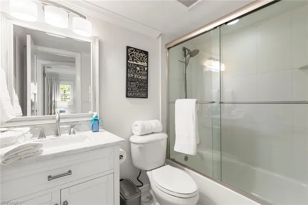 $283,500 | 300 Forest Lakes Boulevard, Unit 112, Naples, FL 34105