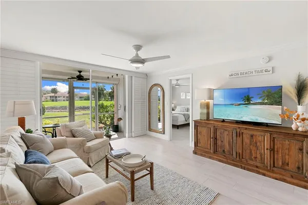 $283,500 | 300 Forest Lakes Boulevard, Unit 112, Naples, FL 34105