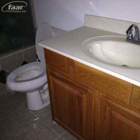 11473 Barnum Lake Road Fenton, MI 48430 - Photo 2 of 17 20402653-1.JPG