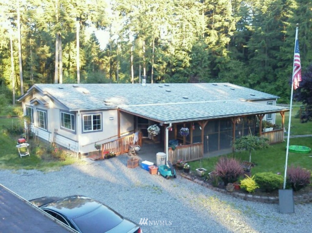 19643 Cook Road Southeast Yelm, WA 98597 - Photo 2 of 9 Gallery Image 2