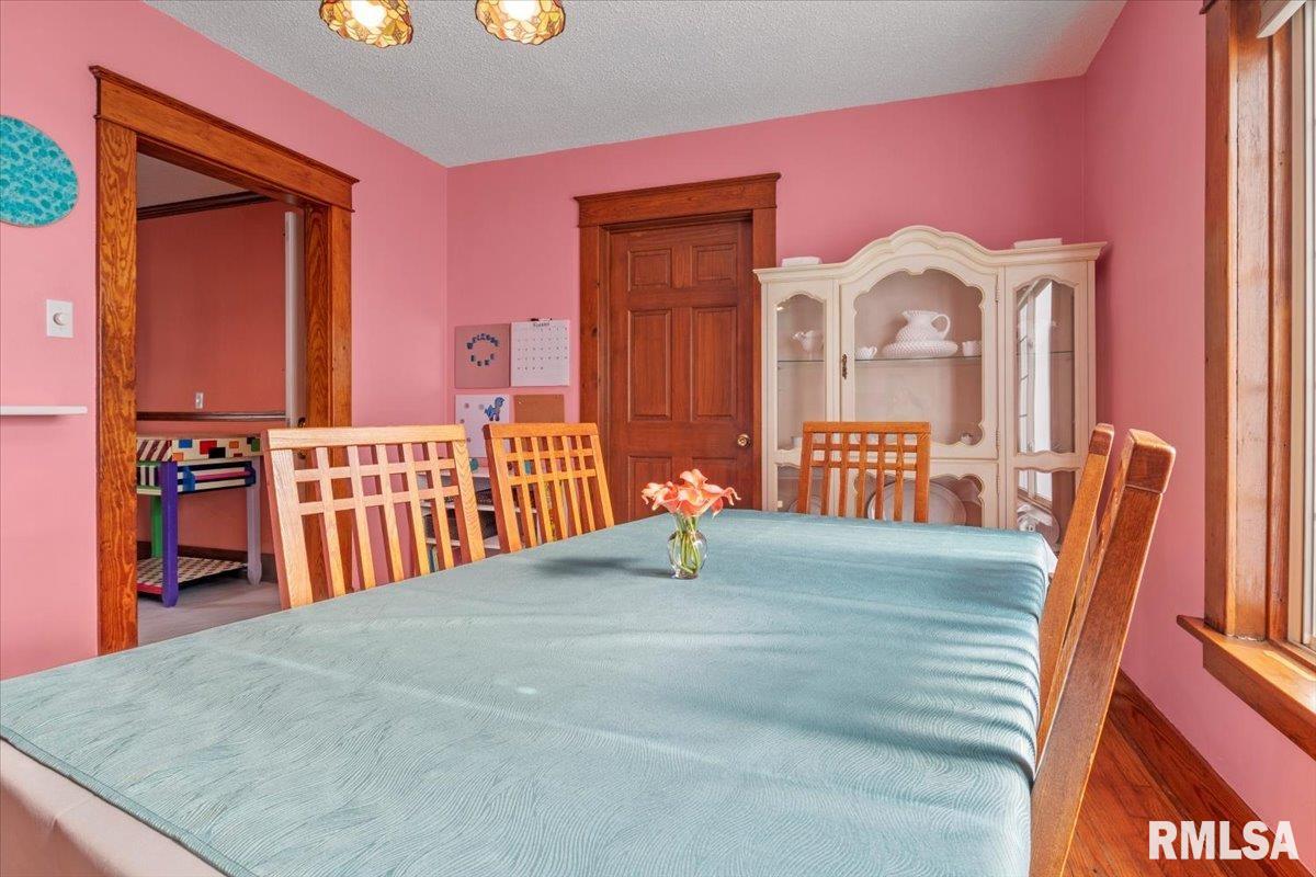 212 North English Avenue Springfield, IL 62702 - Photo 14 of 34 Gallery Image 14