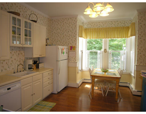 87 Pleasant Street, Unit 1 Needham, MA 02492 - Photo 5 of 19 Gallery Image 5