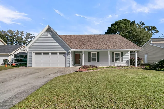$2,200 | 111 Hopper Drive, Summerville, SC 29486