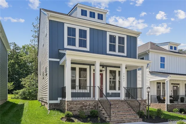 $415,000 | 7807 Oak Grv Drive, Chesterfield, VA 23832