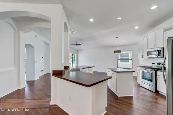$2,500 | 566 Longmill Lane, Orange Park, FL 32065