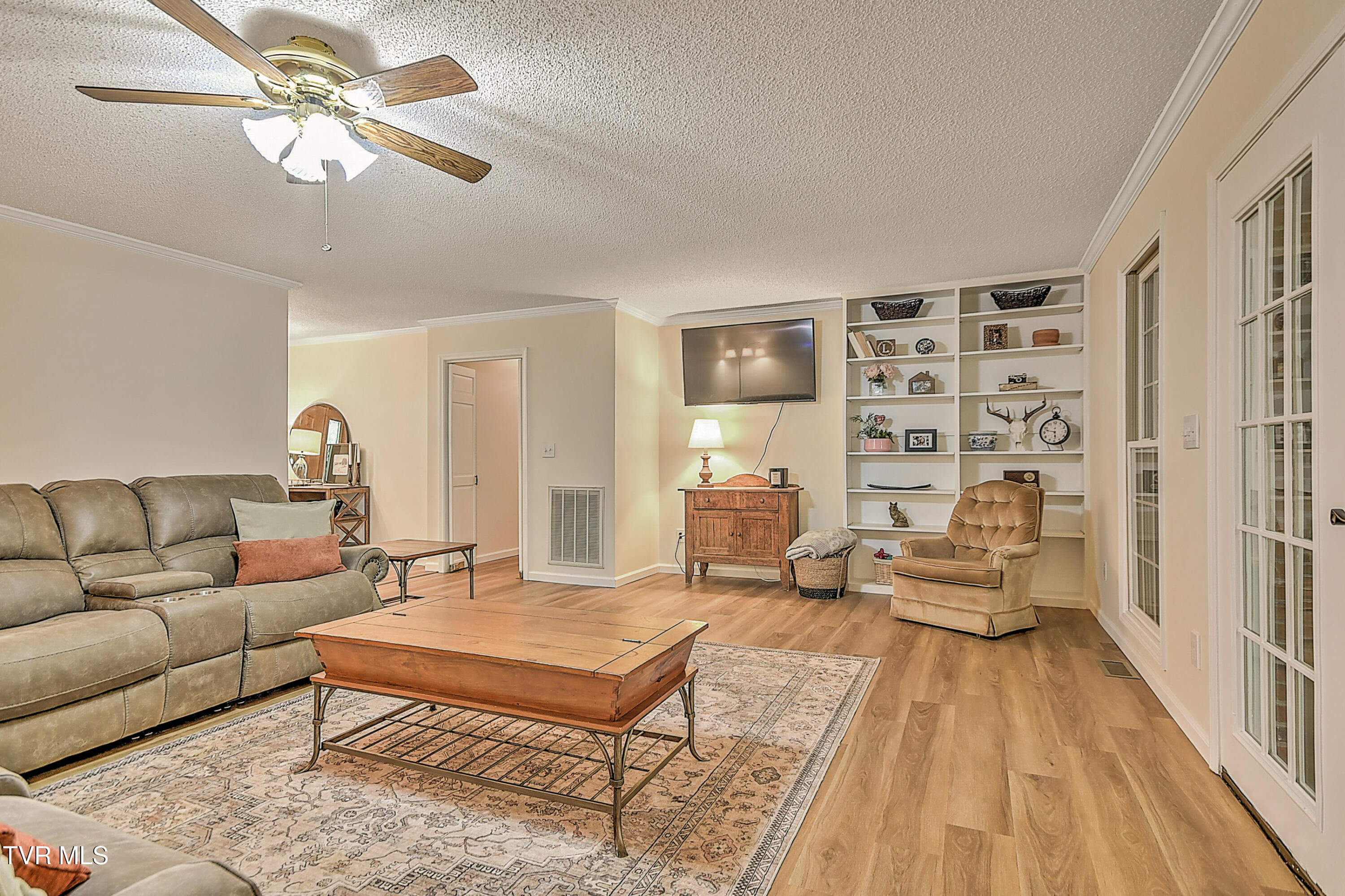 145 Zeb Grindstaff Road Elizabethton, TN 37643 - Photo 14 of 68 145 Zeb Grindstaff JV-15