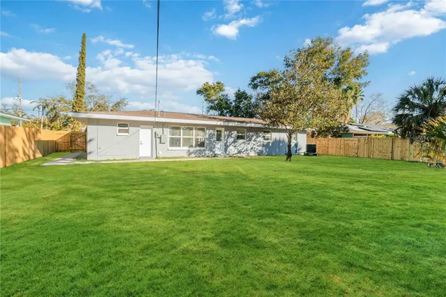 $670,000 | 540 Milwaukee Avenue, Dunedin, FL 34698