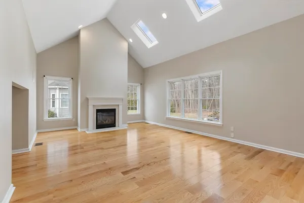 $940,000 | 265 Finch Road, Raynham, MA 02767