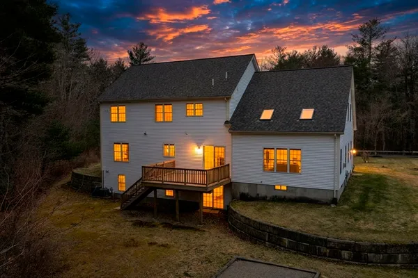 $940,000 | 265 Finch Road, Raynham, MA 02767