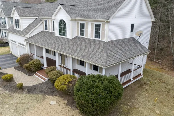 $940,000 | 265 Finch Road, Raynham, MA 02767