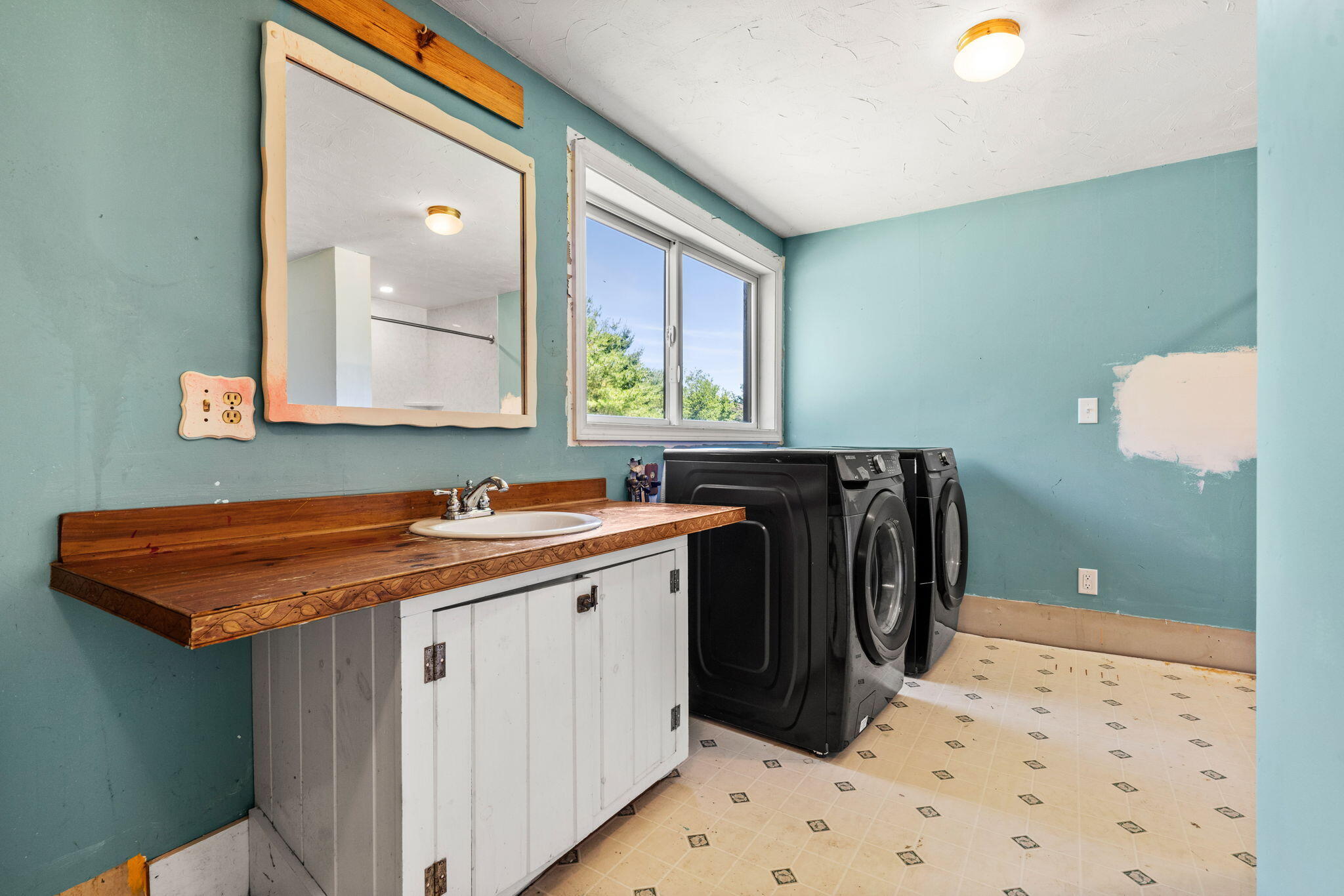 276 West Street Biddeford, ME 04005 - Photo 15 of 62 40-web-or-mls-LLP_JLB00303