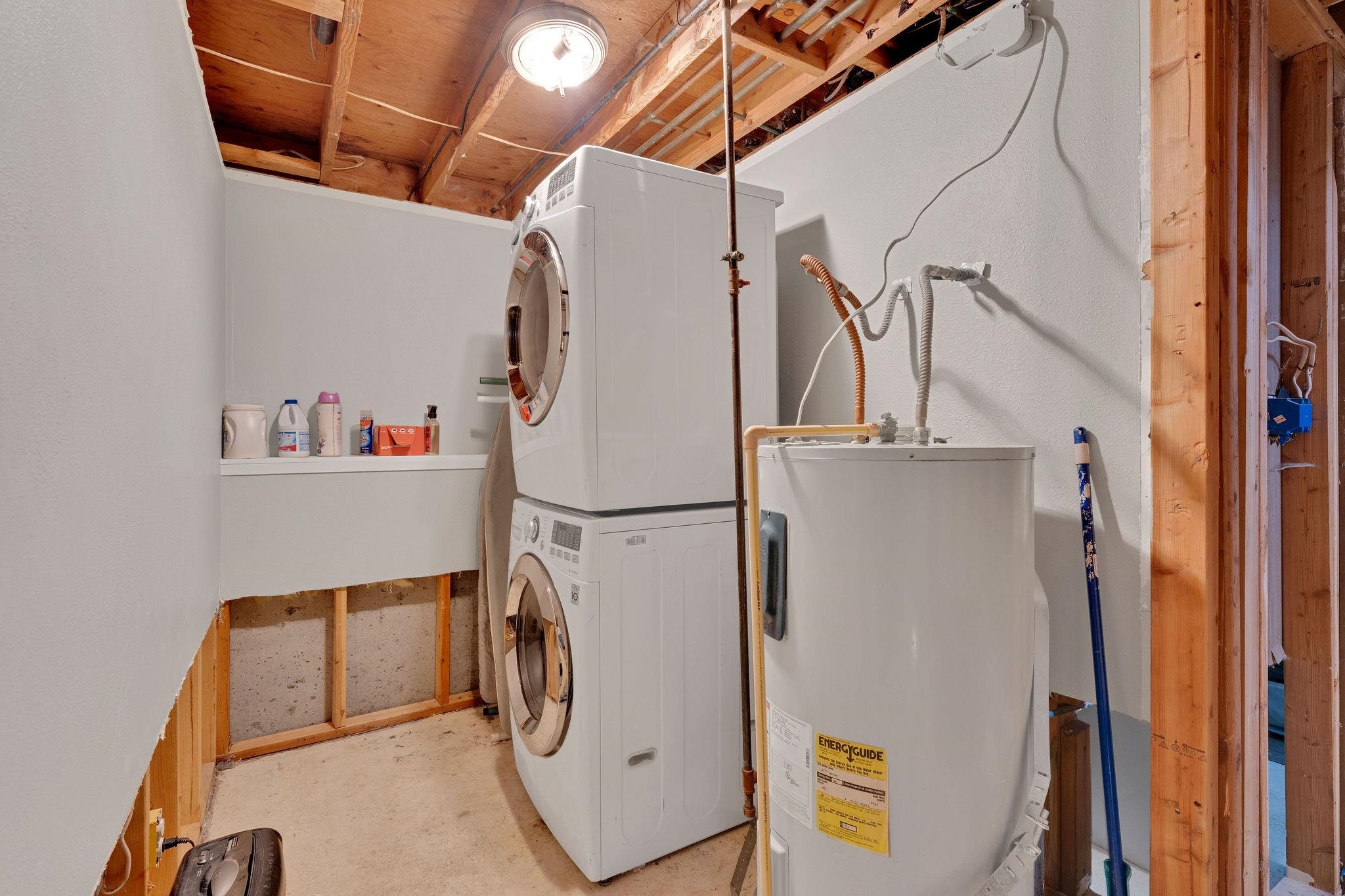 12820 West Shore Road Nine Mile Falls, WA 99026 - Photo 32 of 43