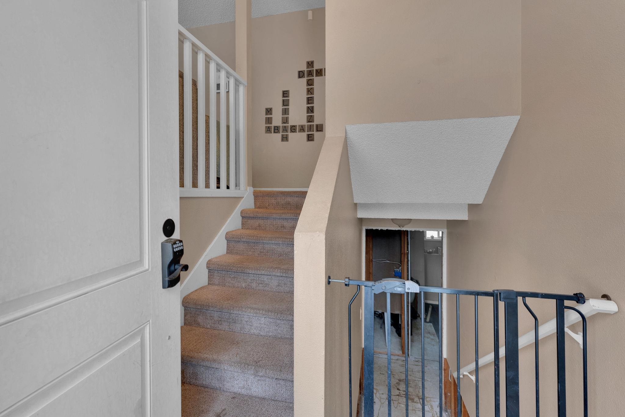 12820 West Shore Road Nine Mile Falls, WA 99026 - Photo 35 of 43