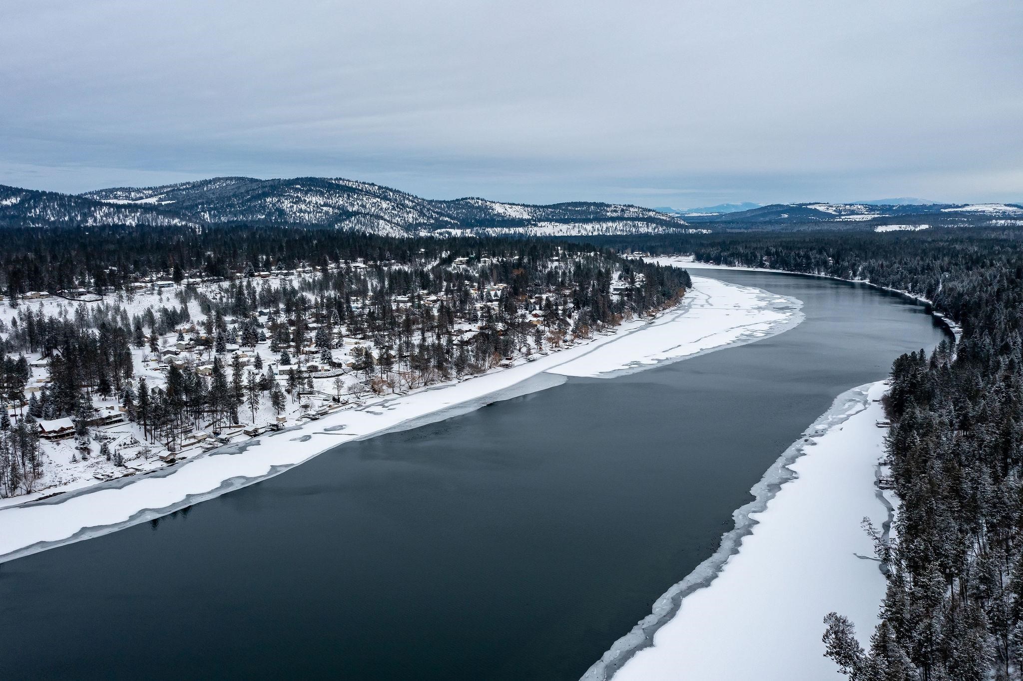 12820 West Shore Road Nine Mile Falls, WA 99026 - Photo 5 of 43