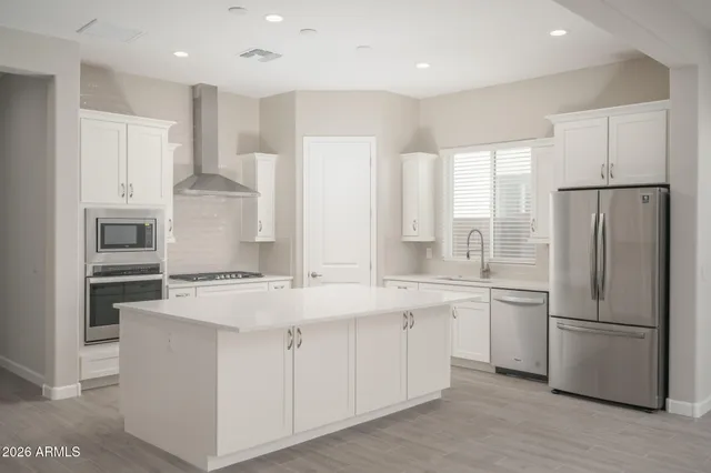 $3,700 | 24223 North 21st Place, Phoenix, AZ 85024