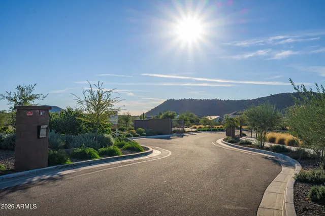 $3,700 | 24223 North 21st Place, Phoenix, AZ 85024