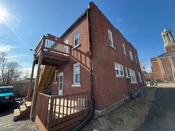 $625,000 | 30 North Broadway Street, Joliet, IL 60435