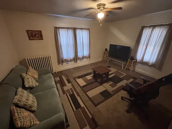 $625,000 | 30 North Broadway Street, Joliet, IL 60435