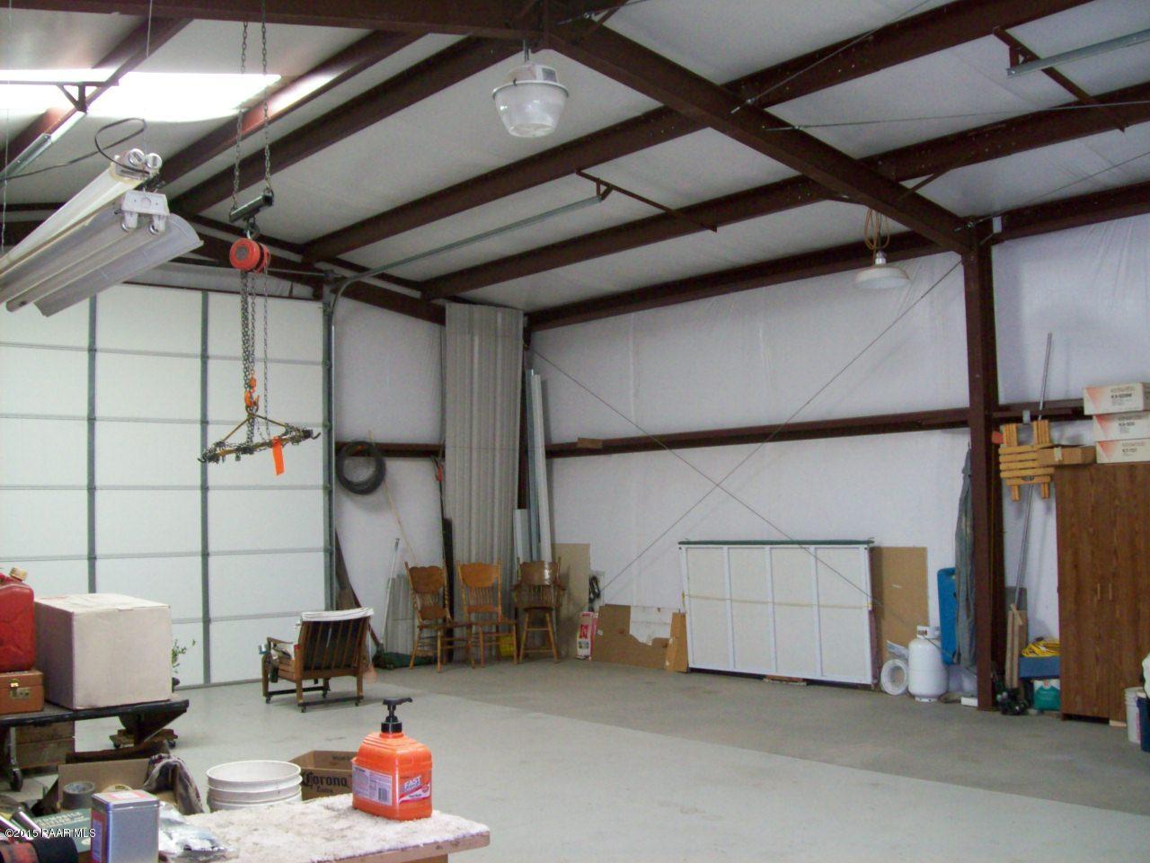 1860 North Moon Shadow Road Chino Valley, AZ 86323 - Photo 19 of 28 interior of RV garage