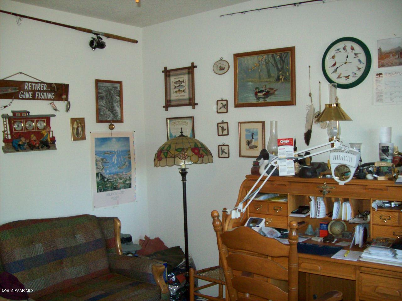 1860 North Moon Shadow Road Chino Valley, AZ 86323 - Photo 10 of 28 2nd bedroom