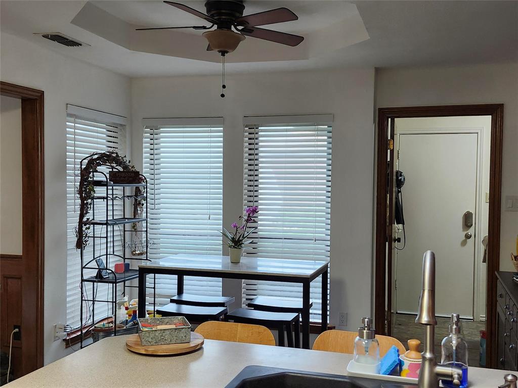 2112 Hunters Ridge Carrollton, TX 75006 - Photo 5 of 21