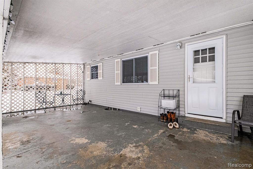1318 East Burnside Road North Branch, MI 48461 - Photo 29 of 42