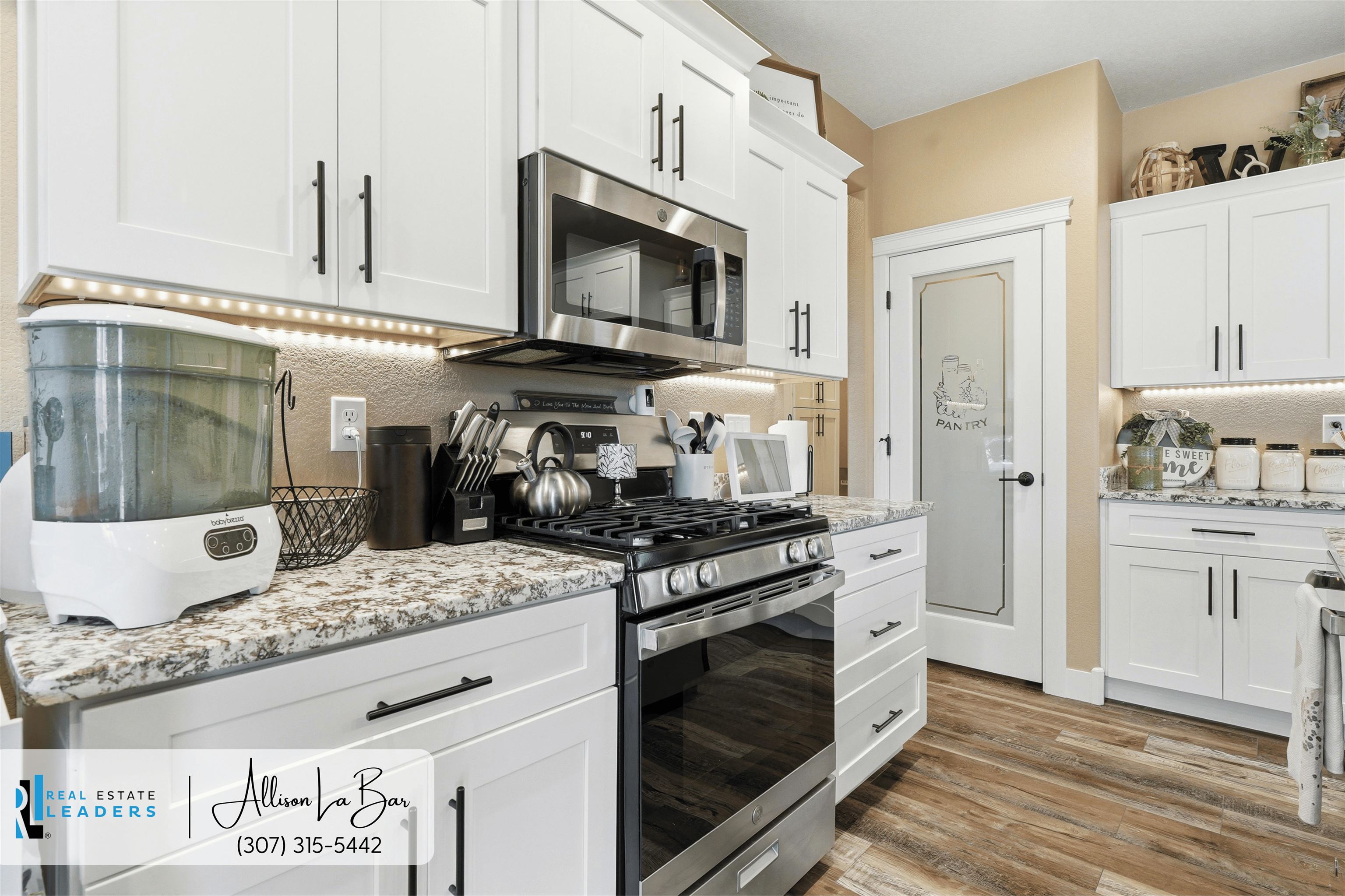 3076 Quivera River Road Casper, WY 82604 - Photo 13 of 43