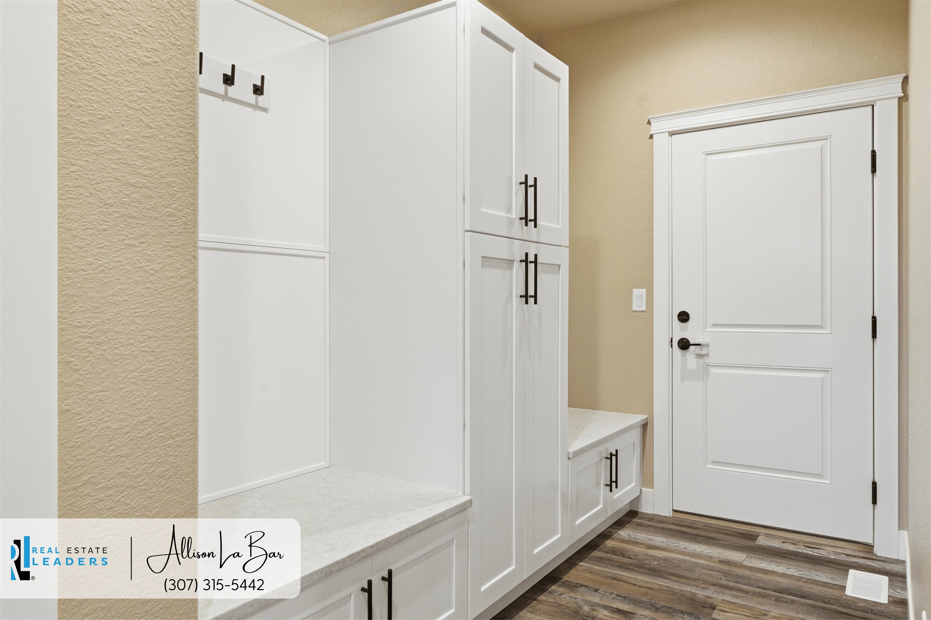 3076 Quivera River Road Casper, WY 82604 - Photo 16 of 43