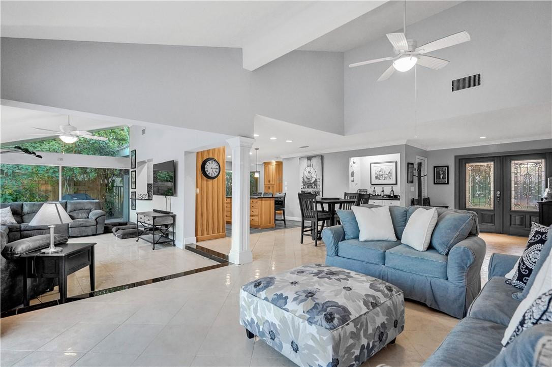 818 Foxpointe Circle Delray Beach, FL 33445 - Photo 11 of 40 Photo 11