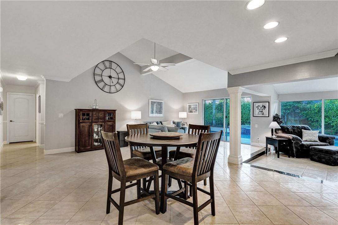 818 Foxpointe Circle Delray Beach, FL 33445 - Photo 17 of 40 Photo 17