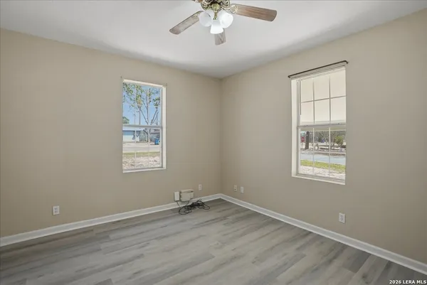 $268,500 | 1601 Owens Avenue, Three Rivers, TX 78071