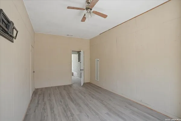 $268,500 | 1601 Owens Avenue, Three Rivers, TX 78071