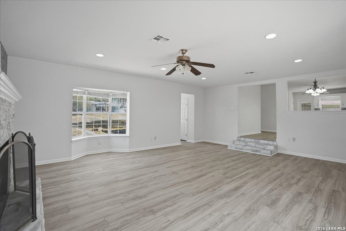 1601 Owens Avenue Three Rivers, TX 78071 - Photo 7 of 34