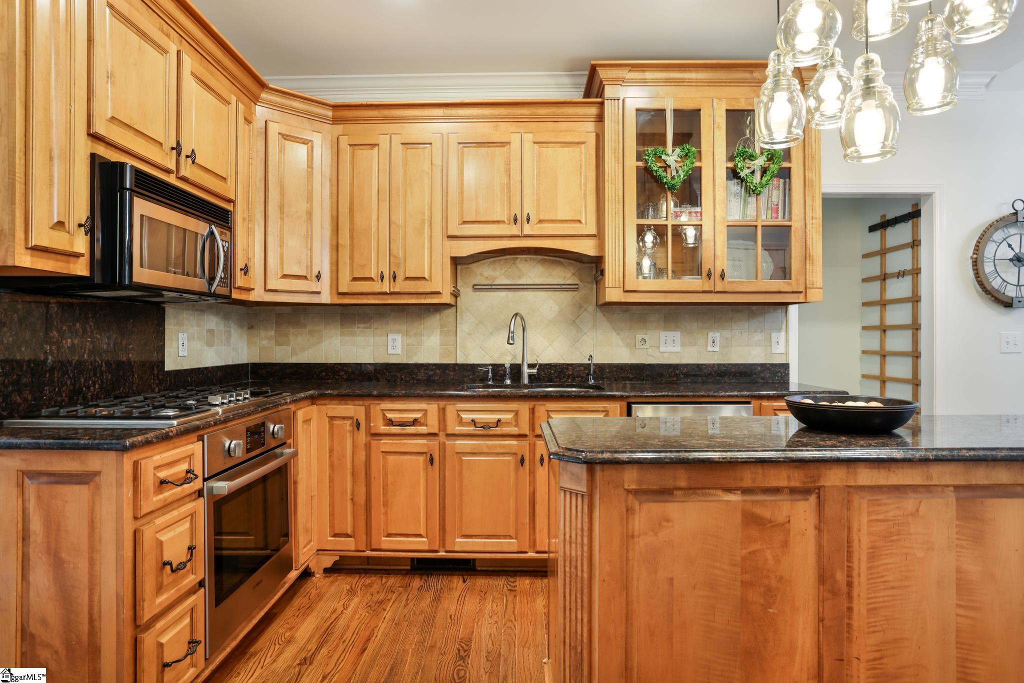 228 Rock Road Greer, SC 29651 - Photo 10 of 36 Gallery Image 10