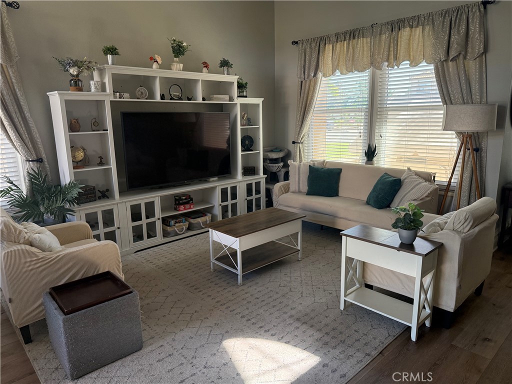 20516 Yate Circle Riverside, CA 92508 - Photo 7 of 61