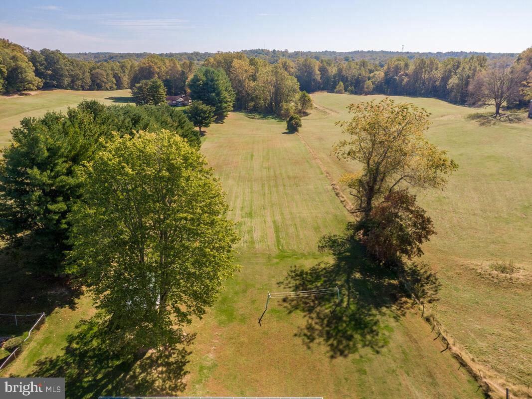 2312 Smoky Road Huntingtown, MD 20639 - Photo 39 of 55 Back yard