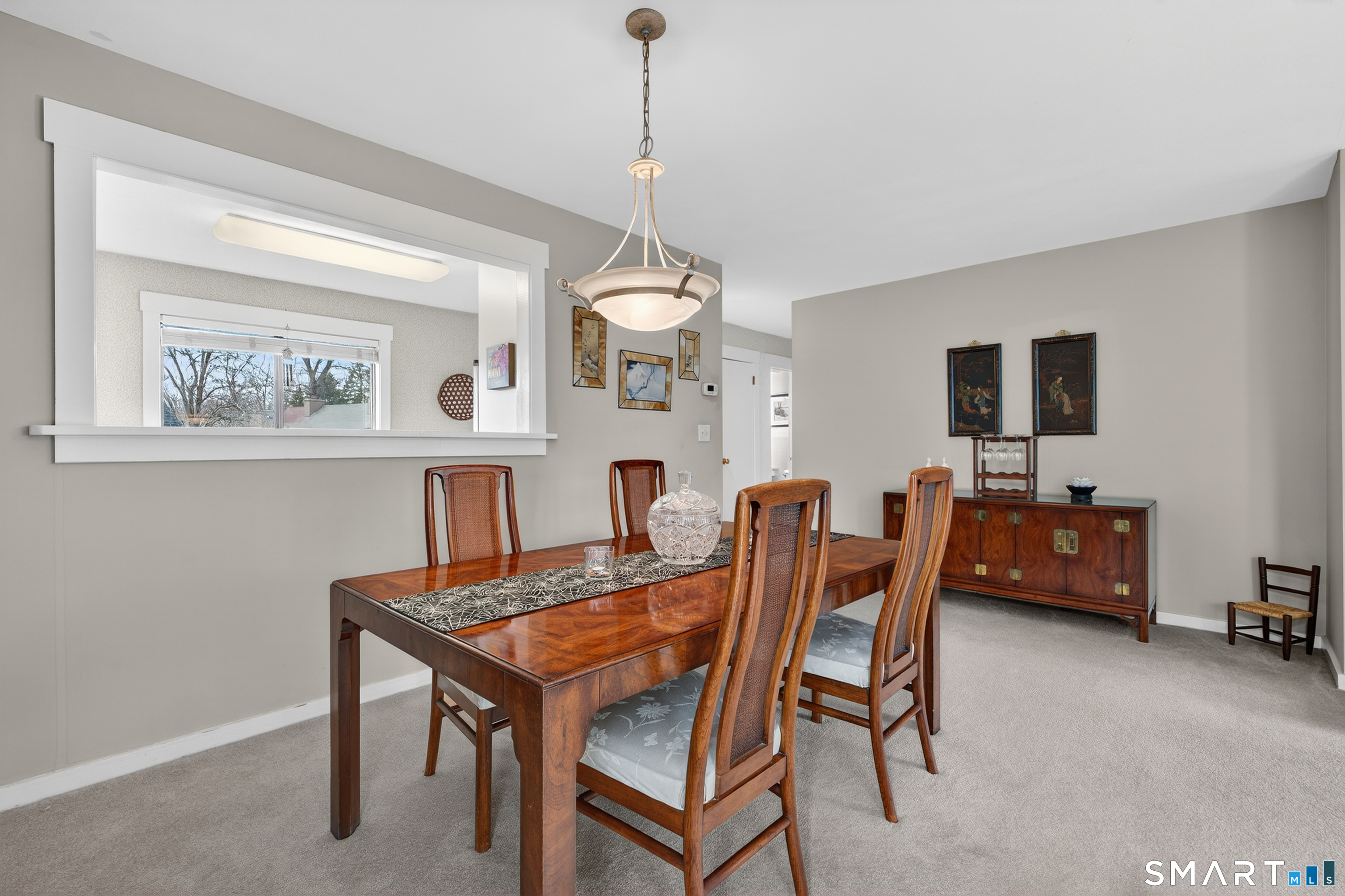 196 Apache Lane, Unit A Stratford, CT 06614 - Photo 19 of 40 a view of a dining room with furniture