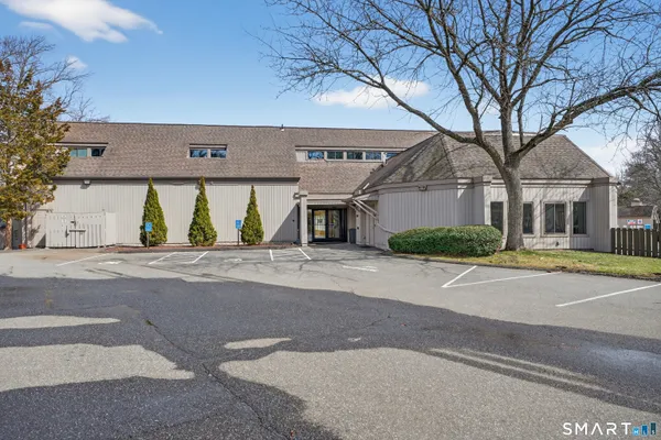$365,000 | 196 Apache Lane, Unit A, Stratford, CT 06614