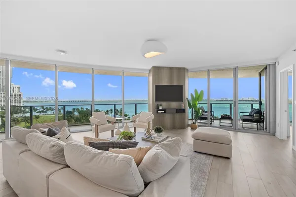 $2,290,000 | 488 Northeast 18th Street, Unit 715, Miami, FL 33132