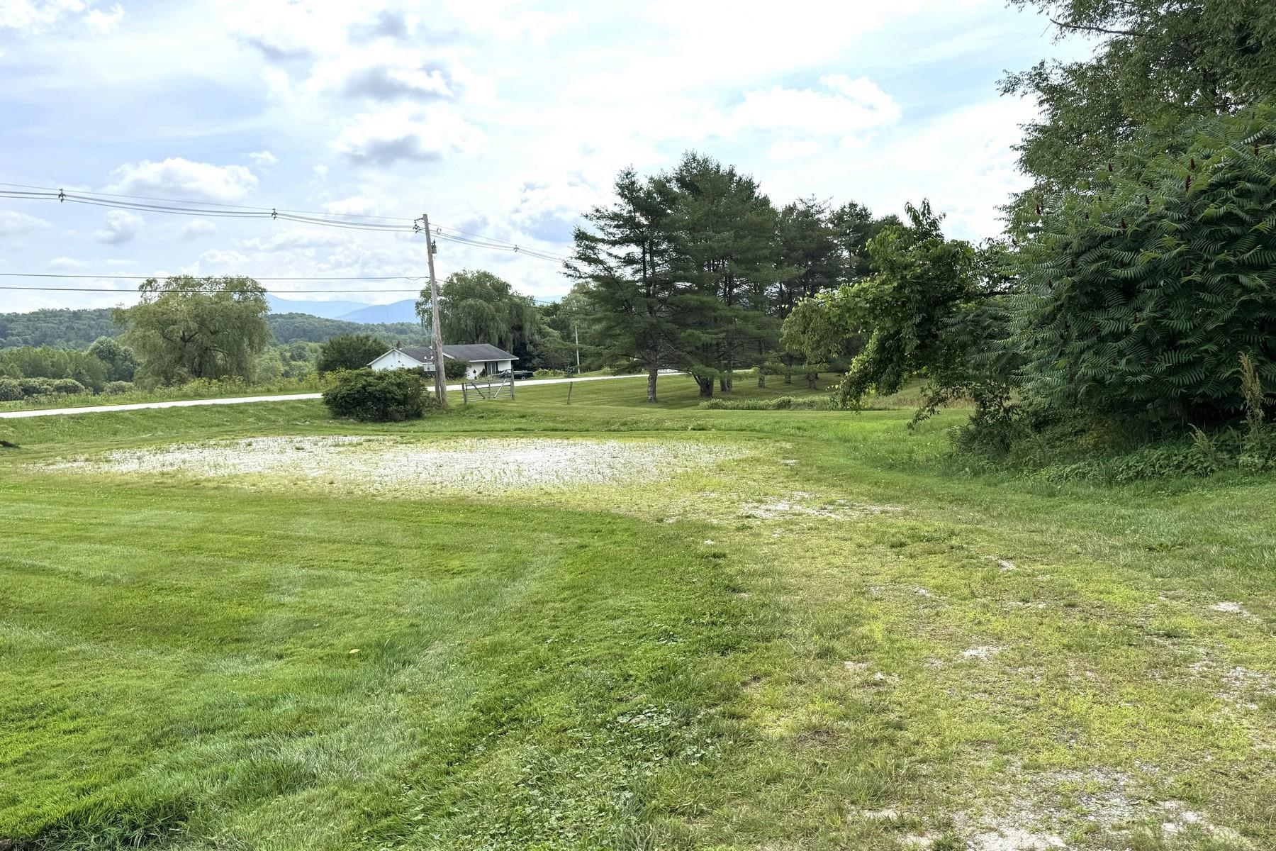 2631 North Grove Street Rutland, VT 05701 - Photo 23 of 25