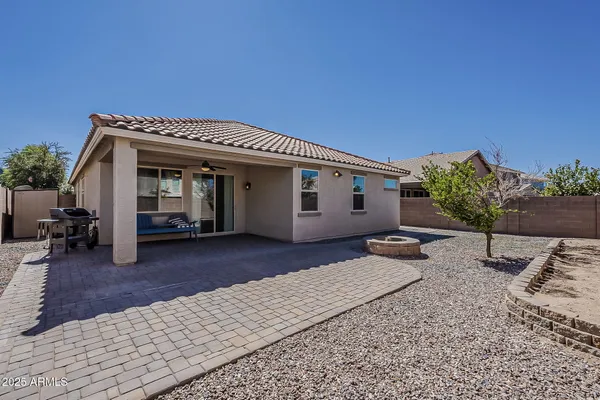 $2,250 | 2008 East Stacey Road, Gilbert, AZ 85298
