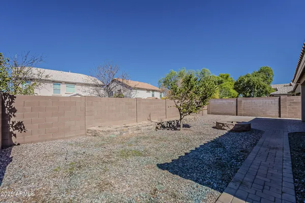 $2,250 | 2008 East Stacey Road, Gilbert, AZ 85298