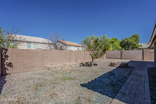 $2,395 | 2008 East Stacey Road, Gilbert, AZ 85298