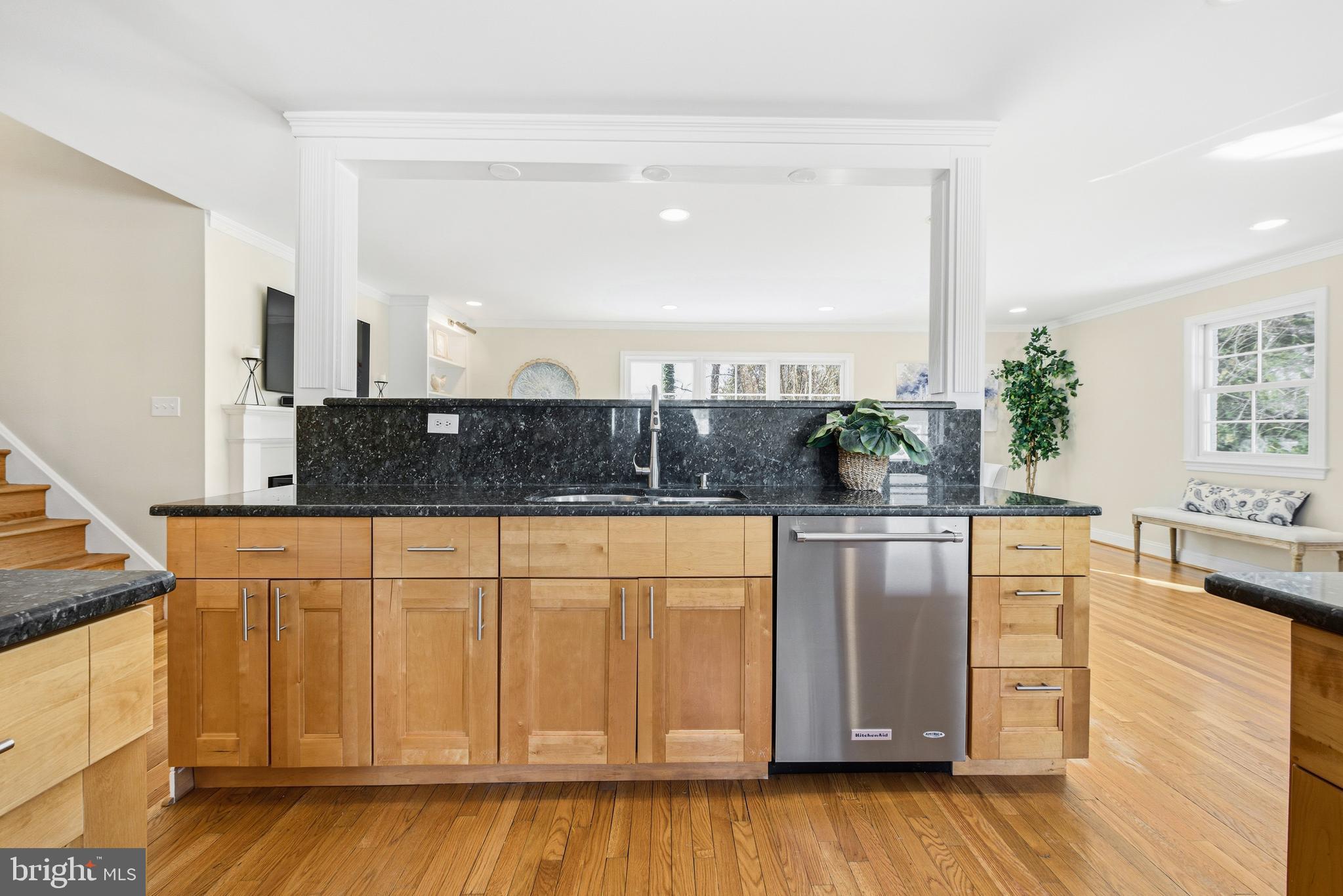 4200 Saul Road Kensington, MD 20895 - Photo 6 of 44