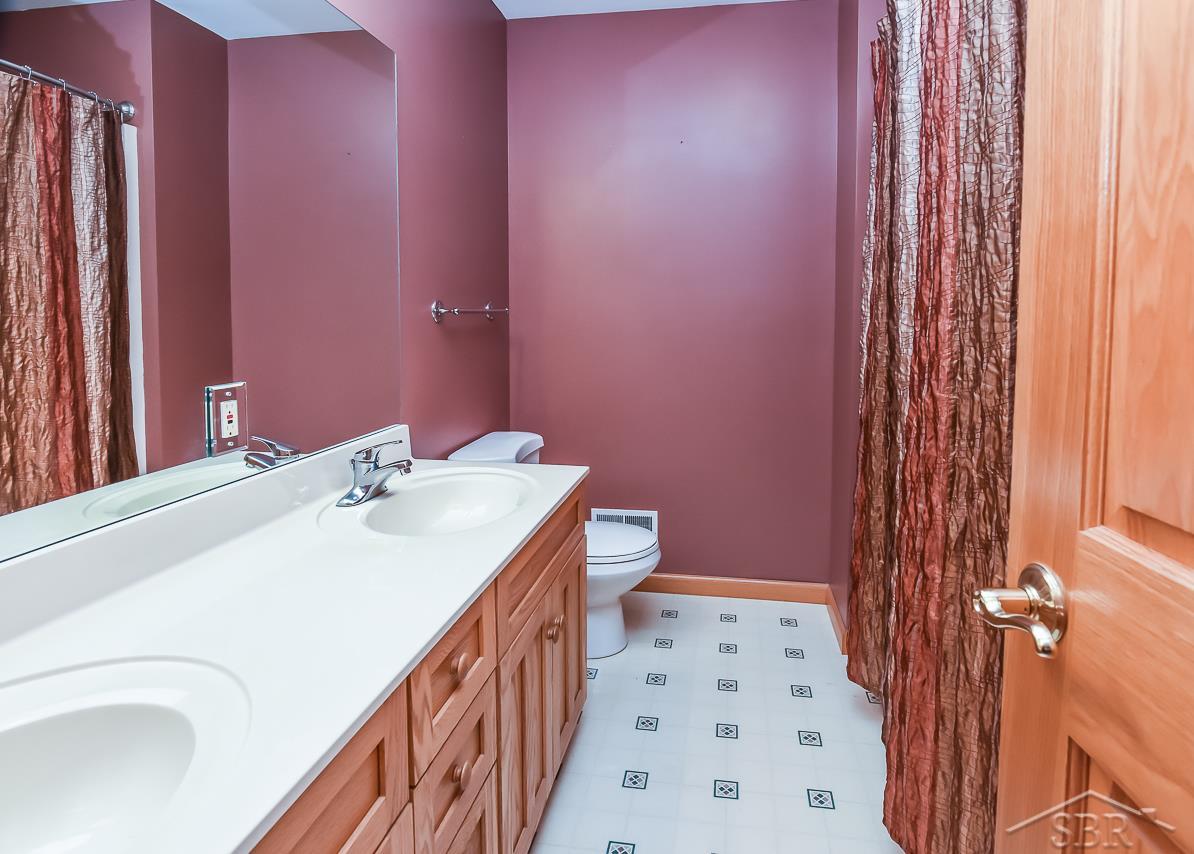 12565 Whisper Ridge Drive Freeland, MI 48623 - Photo 23 of 27 31359040-22.JPG