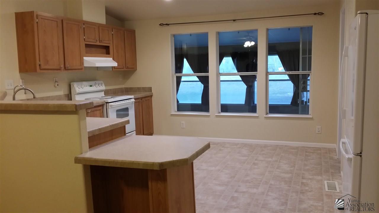 8538 East Buckshot Road Yuma, AZ 85365 - Photo 5 of 11 Gallery Image 5
