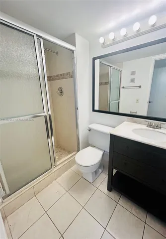 $2,150 | 3100 West Rolling Hills Circle, Unit 310, Davie, FL 33328