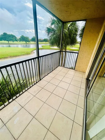 $2,150 | 3100 West Rolling Hills Circle, Unit 310, Davie, FL 33328