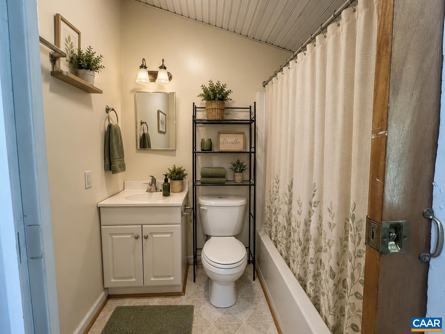 871 New Hope Road Staunton, VA 24401 - Photo 10 of 29 Then look to your right. There's the full bathroom.